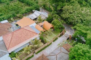 Brisk Homestay - 9