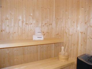Chalet Aigle · Accès Pistes · Wifi · Jacuzzi · Sauna · Poêle à bois · Parking · 3 Chambres en Suite - FR-1-344-804 - Saint-Martin-de-Belleville - 3