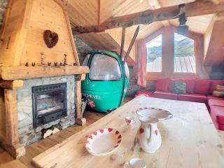 Chalet en bois, 4 chambres, WIFI, skis, parking proche, 8 pers - FR-1-344-791 - Saint-Marcel - 3