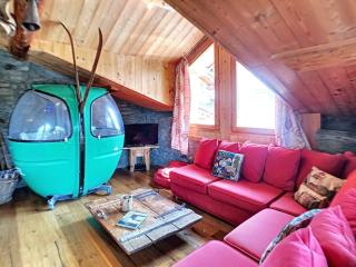 Chalet en bois, 4 chambres, WIFI, skis, parking proche, 8 pers - FR-1-344-791 - 2
