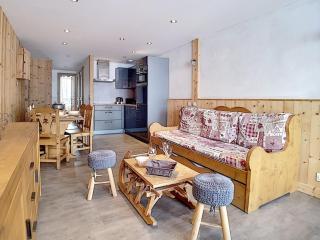 Appartement rénové, balcon, accès direct aux pistes, quartier Croisette, wifi en option - FR-1-344-843 - Les Menuires - 0