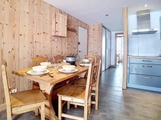 Appartement rénové, balcon, accès direct aux pistes, quartier Croisette, wifi en option - FR-1-344-843 - Les Menuires - 8