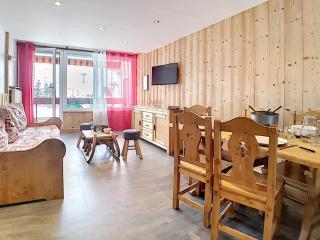 Appartement rénové, balcon, accès direct aux pistes, quartier Croisette, wifi en option - FR-1-344-843 - Les Menuires - 3