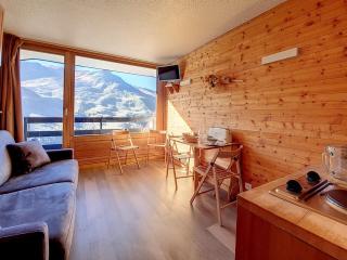 Studio rénové · Ski aux pieds · Balcon - FR-1-344-890 - Les Menuires - 2