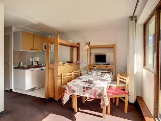 Studio lumineux avec balcon - Départ skis aux pieds - 4 pers, TV, DVD, proche commodités - FR-1-344-967 - Les Menuires - 8