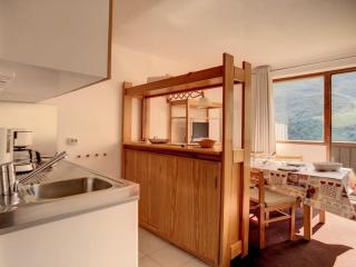 Studio lumineux avec balcon - Départ skis aux pieds - 4 pers, TV, DVD, proche commodités - FR-1-344-967 - Les Menuires - 5