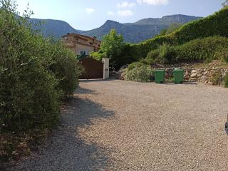 Magnifique Villa avec piscine et vue montagne - 2