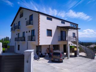 Hotel West Face - Koetaisi - 1