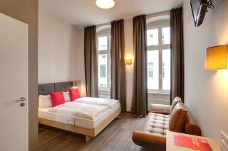 MEININGER Hotel Berlin Mitte - Berlín - 6