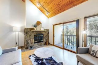 Chic Ski In, Ski Out 2 Bedroom Penthouse In Beaver Creek Village - 8