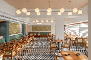 The Avenue Regent - 6