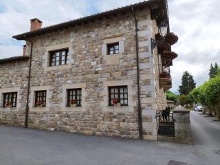 Apartamentos Villa Julieta - Ruente - 1