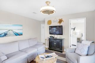 Beachwood Villas 12C - 1