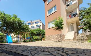 Guesthouse Iceberg - Ravda - 5