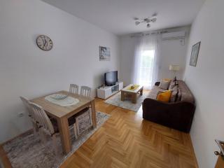 Apartments Tivat Residence - 1