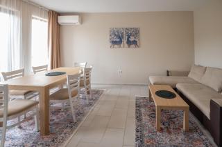 Апартамент за гости Влади в комплекс Garden Palace Balchik - Balchik - 8