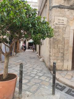 Geometric Art Home - Bari - 4