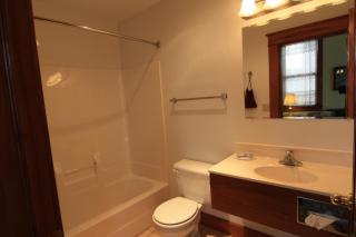Town Hall Inn - Lead - 9