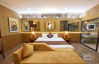 La Fleur Premium Central Apartment Hotel - 4