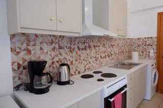 Quiet apartment with easy access to attractions. - Rhodes - 7