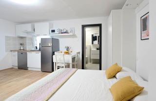 Apartment D & Studio L - Dobrinj - 1