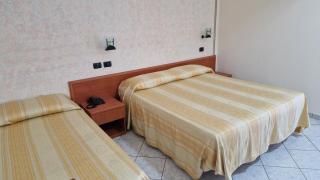 Hotel ausonia - Corigliano Calabro - 9