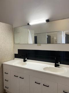 Tattersalls Hotel - Goulburn - 1