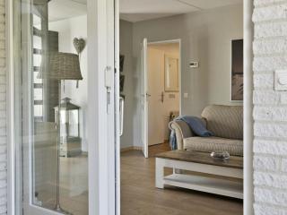 Lovely holiday home in Kamperland with garden - Kamperland - 3
