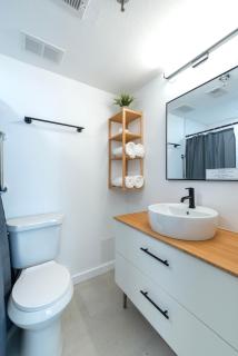 Studio near Universal Studios with great view - 1