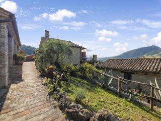 Belvilla by Oyo San Martino - Monte San Martino - 2