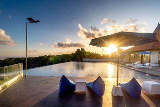 Surya Melasti Exclusive Beach Villa by Sajiwa - Ungasan - 7