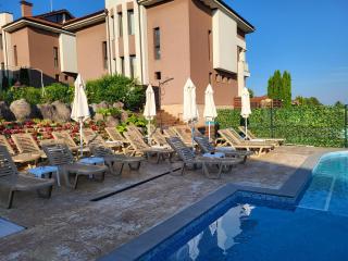 Vikeya Guest House - 4
