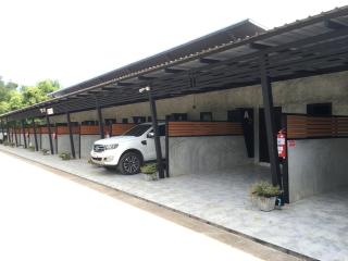 The Loft Resort Kabin Buri - Kabin Buri - 9