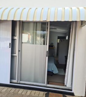 Cottage on Ilchester - Grahamstown - 5