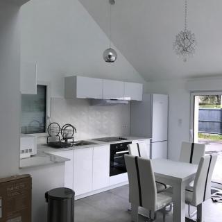 Studio indépendant 35M2, avec grand jardin, gare 5 min, parkings, wifi THD, prox plage - Vannes - 7