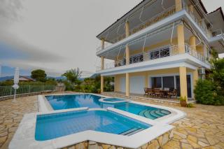 Pano's House - Akrogiali - 4