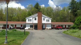 Economy Lodge 682 Main St Sturbridge - Sturbridge - 2