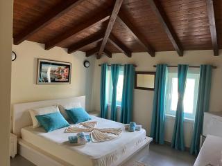 Ibiza Resort - Baks-Rrjoll - 9