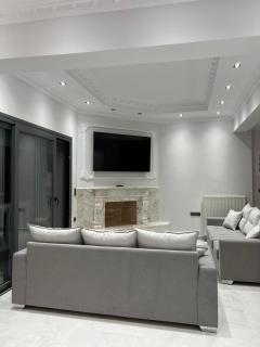 KONTIS' Deluxe furnished apartment - Loutraki - 9