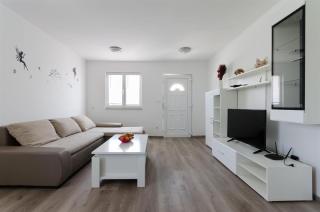 Apartments Ester - Lopar - 3