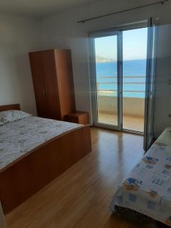Apartmani Karla - Dugi Rat (Punta Lunga) - 1