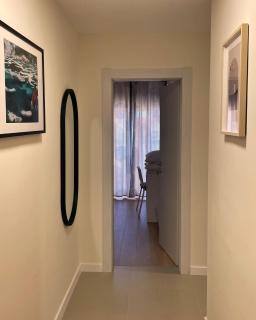 Luxe 4BR Apartment Split - 5