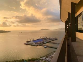 Sunset Seaview Vacation Condos @ Jesselton Quay - 3