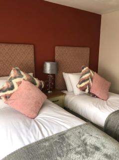 Welsh Getaway Home No 1 - 10 mins to Bike Park Wales - Merthyr Tydfil - 1