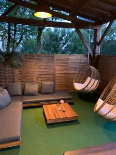 La biche au bois piscine chauffee jacuzzi - Cazals - 4