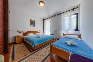 Olive Garden Apartments - Sveti Stefan - 4