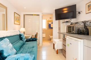 Studio de charme Le Rose, 20m2, dans propriété au calme avec piscine by Le mas de Louise et Sacha - 6