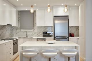 Spacious 2bd Apt in Prime Location next to Divani - Atene - 6