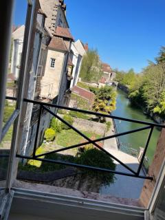 Studio au Moulin " La Plage " Vue unique sur la Petite Venise - Dole - 9