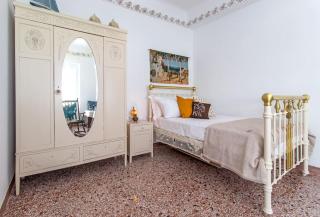Traditional house inside Filoti, Naxos - 6